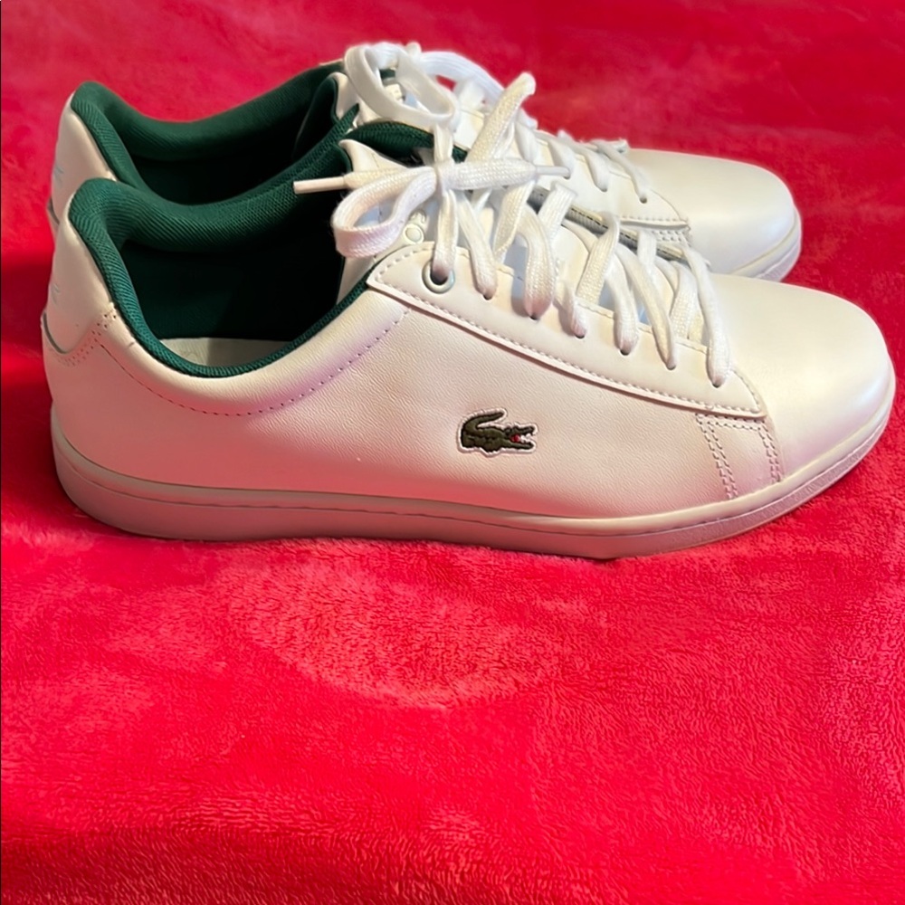 Brand New! Lacoste Hydez Sneaker sz 40.5